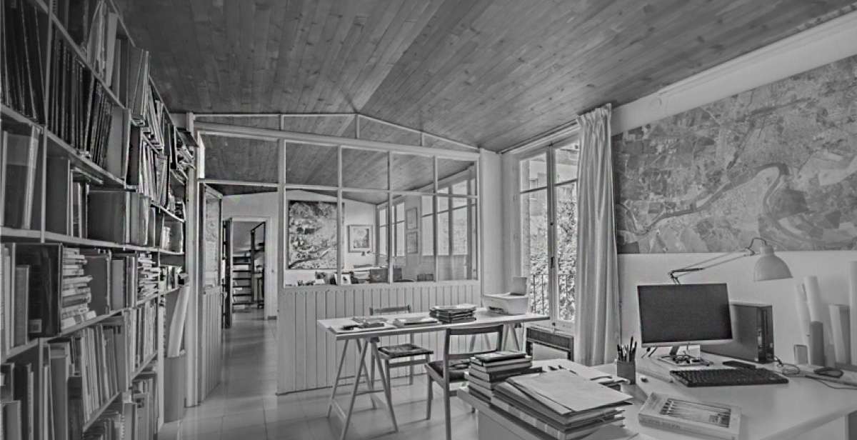 Imagen de Escuela de Arquitectura y Diseño / School of Architecture and Design