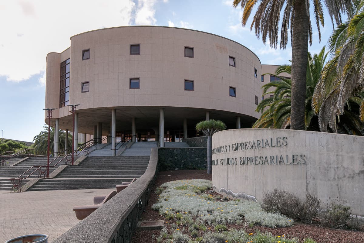Imagen de Facultad de Economía, Empresa y Turismo