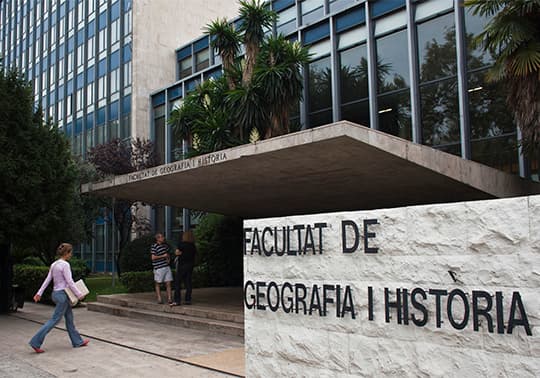 Imagen de Facultad de Geografía e Historia
