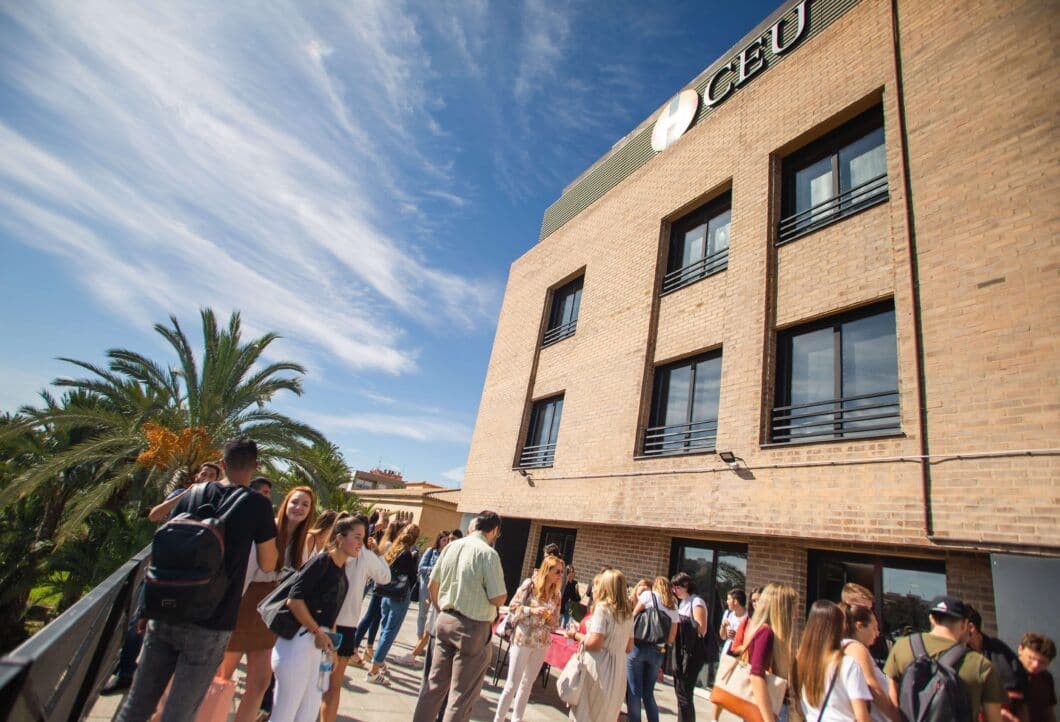 Imagen de Facultad de Derecho, Empresa y Ciencias Políticas-Centro de Elche